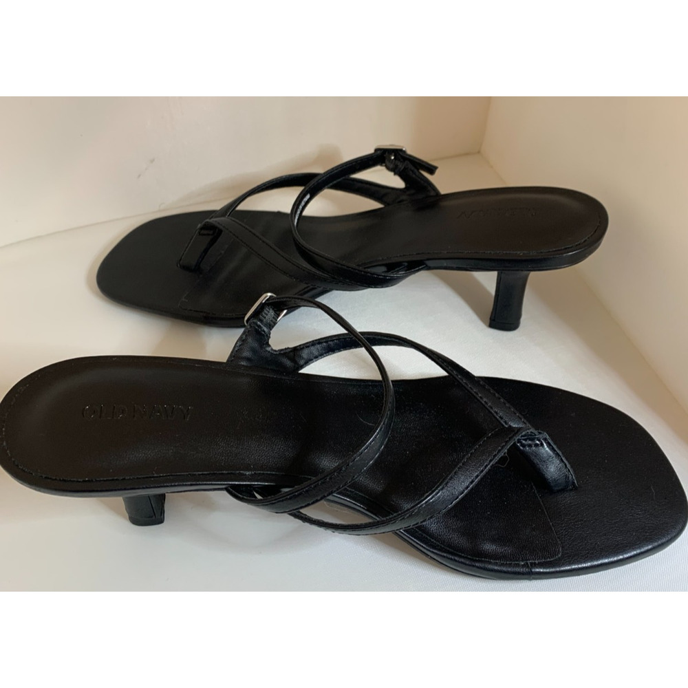 Old Navy Kitten Heel Black Thong Sandals Women's 10 NEW - Picture 7 of 7